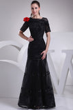 Black Chic Ruffled Prom Dress With Short Sleeves