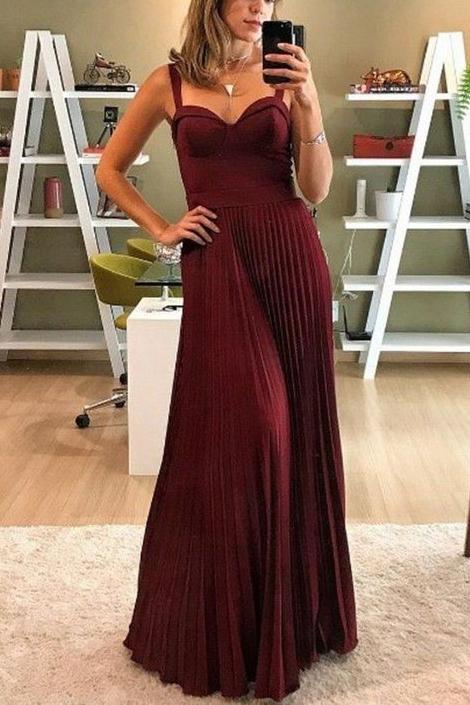 Gorgeous Burgundy Sweetheart Pleated Prom Dress