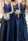 Dark Navy V-neck Sleeveless A-line Bridesmaid Prom Dress